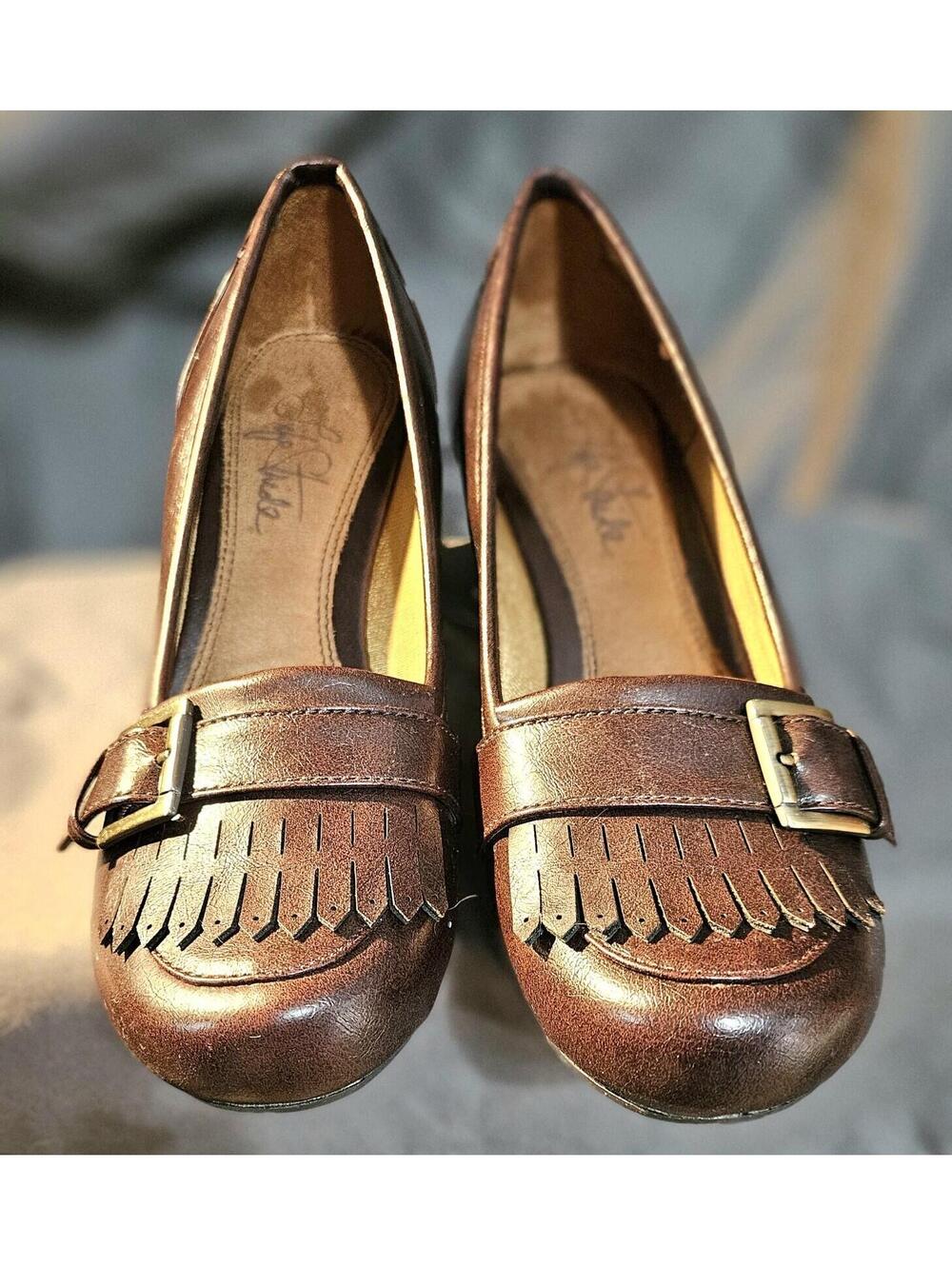 Womens LIFE STRIDE Reese Black Kitten Heel LOAFER Size 6 Shoes Pumps BNIB